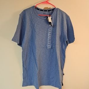 Men's large tshirt gap
